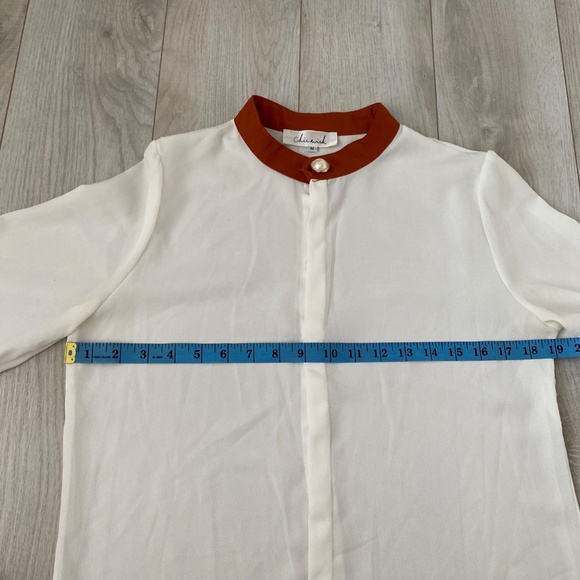 White Blouse With Burnt Orange Collar & Sleeve and Pearl Button - Picture 5 of 5